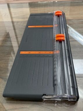 Paper Trimmer for Scrapbooking